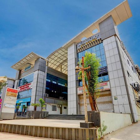 Hotel O Sun Light Ahmedabad Buitenkant foto