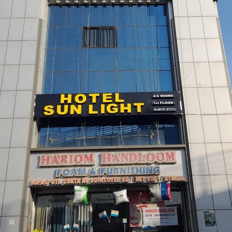 Hotel O Sun Light Ahmedabad Buitenkant foto