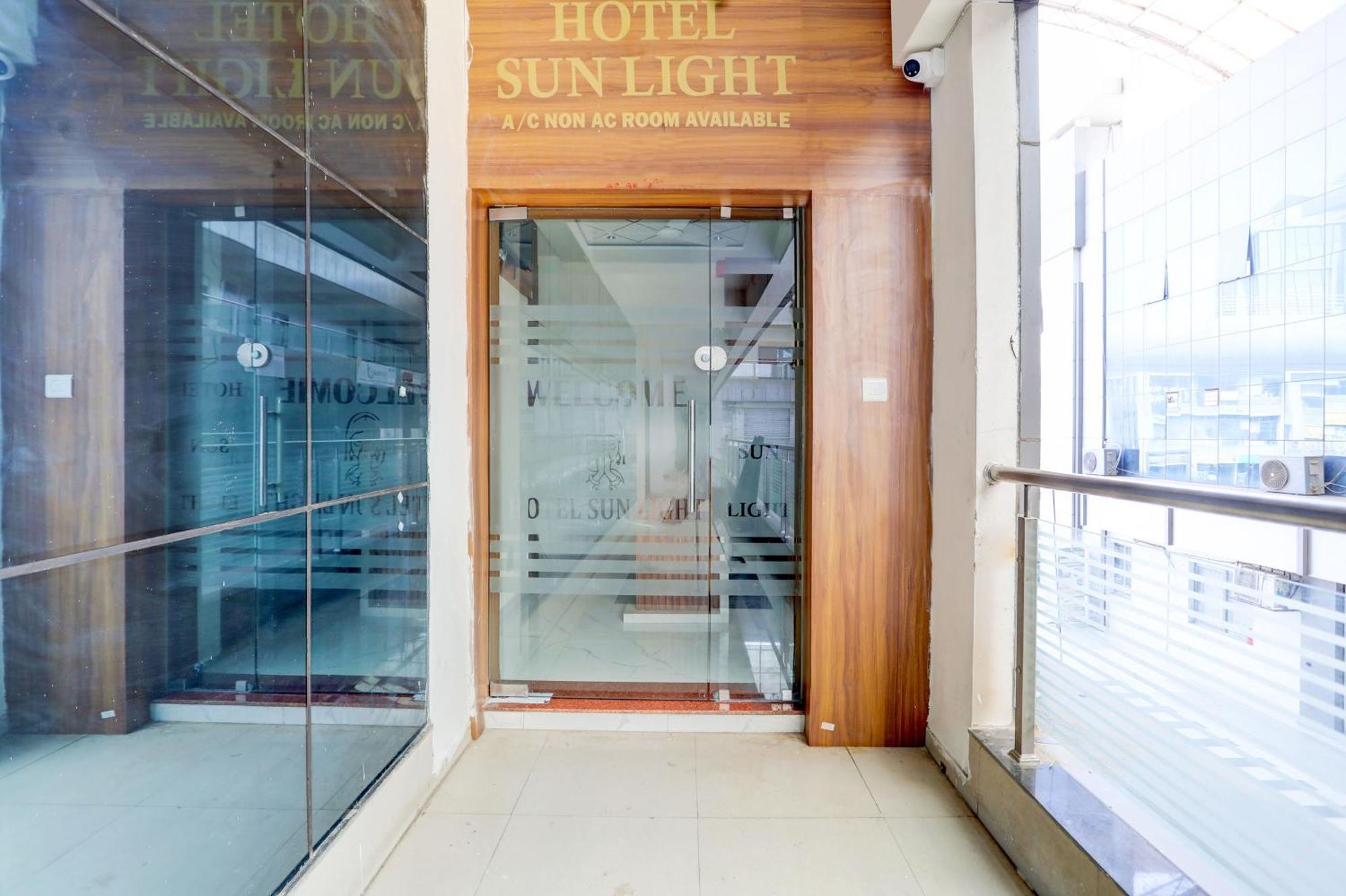 Hotel O Sun Light Ahmedabad Buitenkant foto