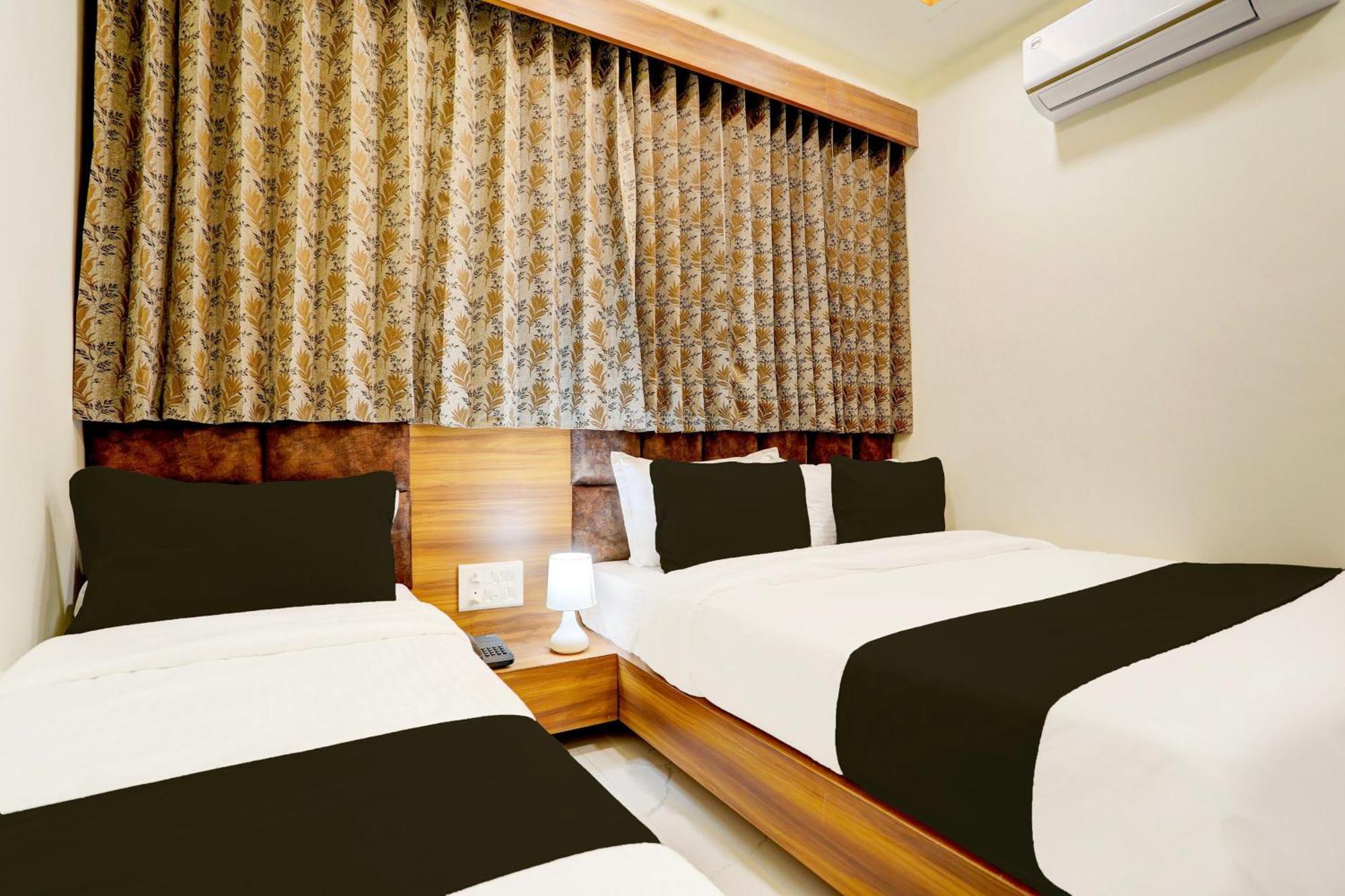 Hotel O Sun Light Ahmedabad Buitenkant foto